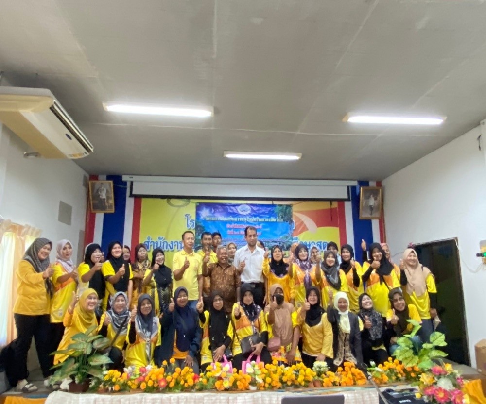 โครงการส่งเสริมการอนุรักษ์ทรัพยากรสัตว์น้ำ ประจำปีงบประมาณ 2568 
วันที่ 24 ธันวาคม 2567 ณ โรงเรียนบ้านตำมะลังเหนือ และบริเวณคลองตำมะลัง หมู่ที่ 1 – 3  ต.ตำมะลัง อ.เมืองสตูล จ.สตูล